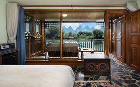 Yangshuo Mountain Retreat